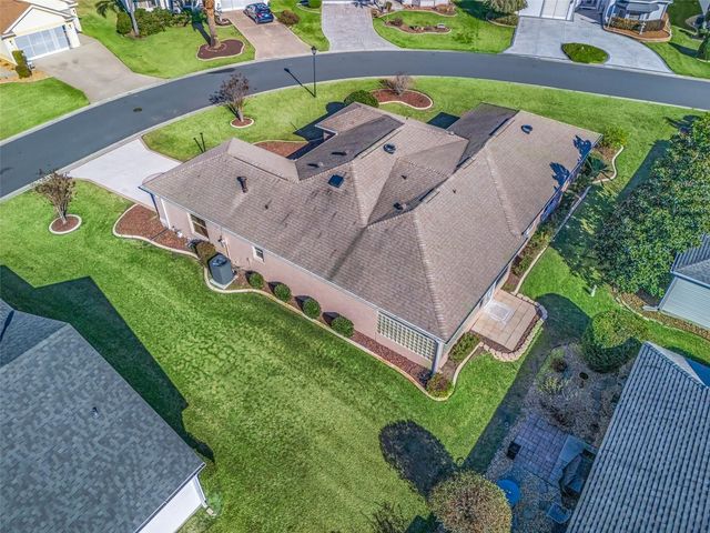 1564 OAK FOREST DRIVE, The Villages, FL 32162