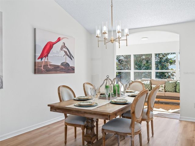 1564 OAK FOREST DRIVE, The Villages, FL 32162