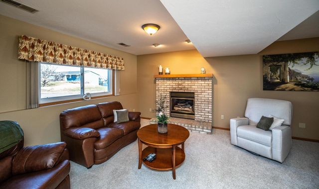 6394 175th Street W, Farmington, MN 55024