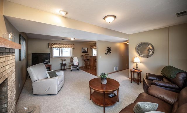 6394 175th Street W, Farmington, MN 55024