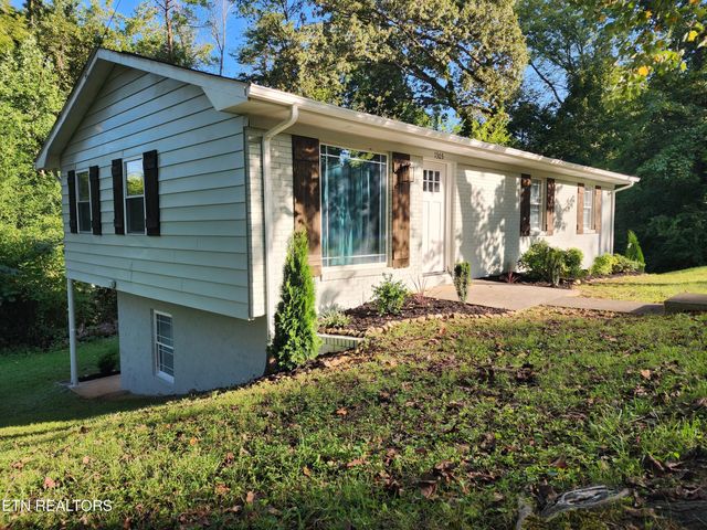 1305 Topside View Drive, Maryville, TN 37803