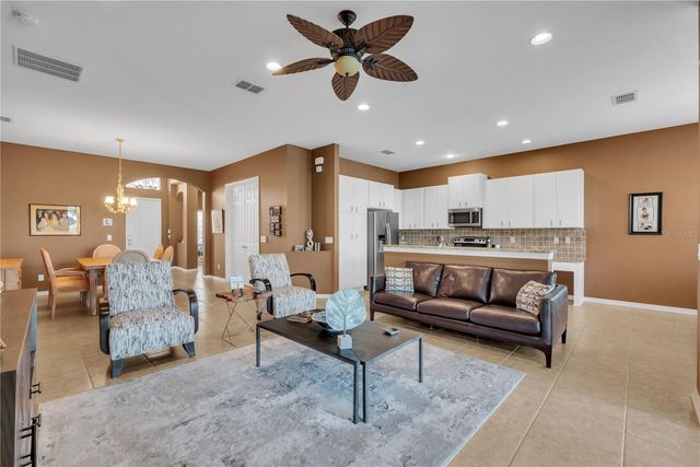 16023 GOLDEN LAKES DRIVE, Wimauma, FL 33598