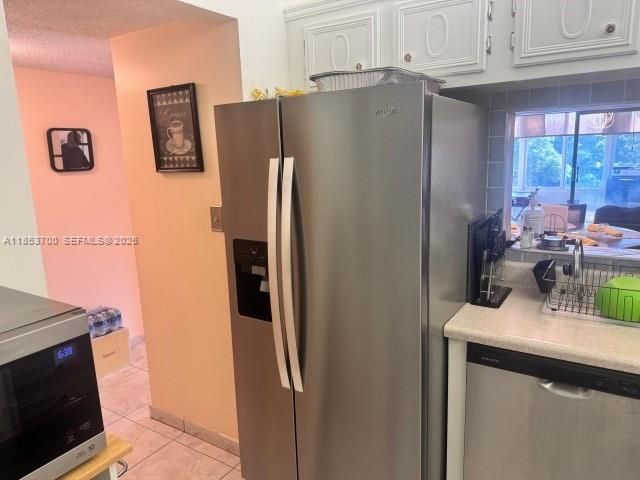 4270 NW 40th Street 306, Lauderdale Lakes, FL 33319