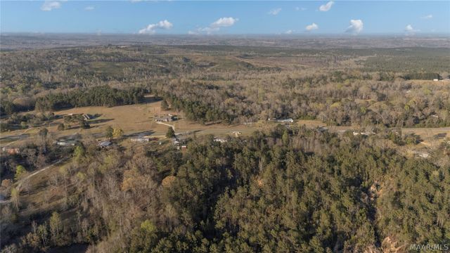 2283 US Highway 31 . N, Deatsville, AL 36022