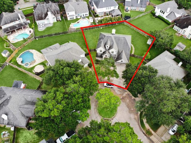 10410 Five Oaks Court, Missouri City, TX 77459