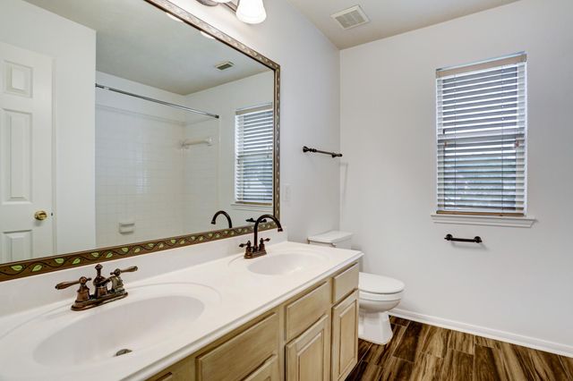 10410 Five Oaks Court, Missouri City, TX 77459