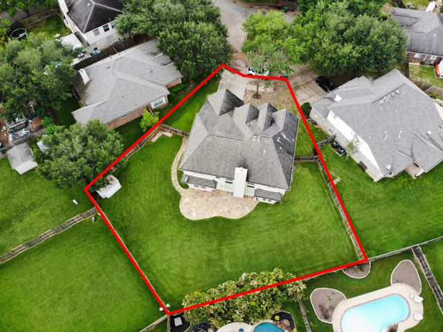 10410 Five Oaks Court, Missouri City, TX 77459