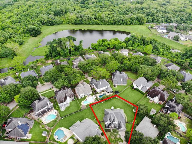 10410 Five Oaks Court, Missouri City, TX 77459