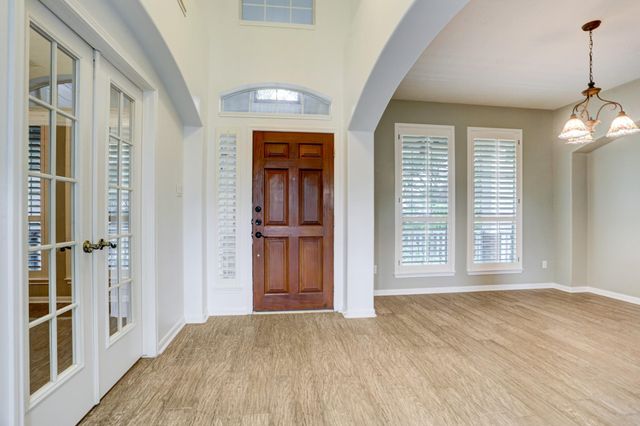 10410 Five Oaks Court, Missouri City, TX 77459