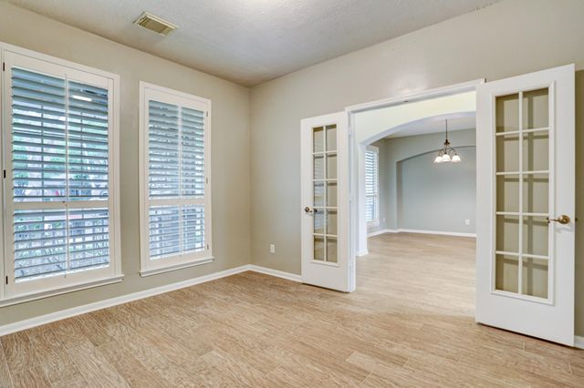 10410 Five Oaks Court, Missouri City, TX 77459