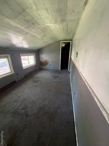 3221 Barth Street, Flint, MI 48504