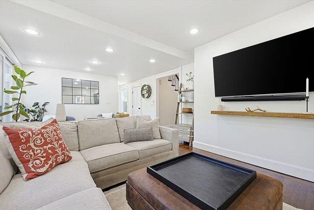 345 Sherman St, Canton, MA 02021