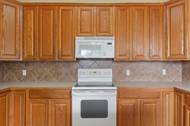 10136 Aragon Drive, Waco, TX 76708