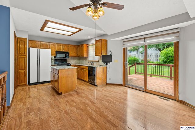 16576 Adams Street, Omaha, NE 68135