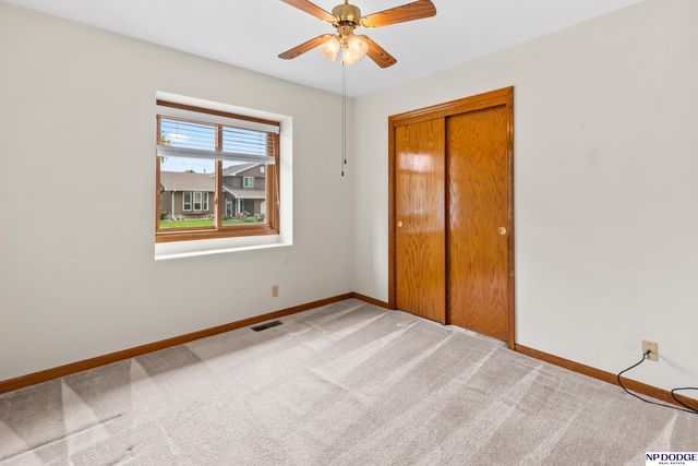 16576 Adams Street, Omaha, NE 68135