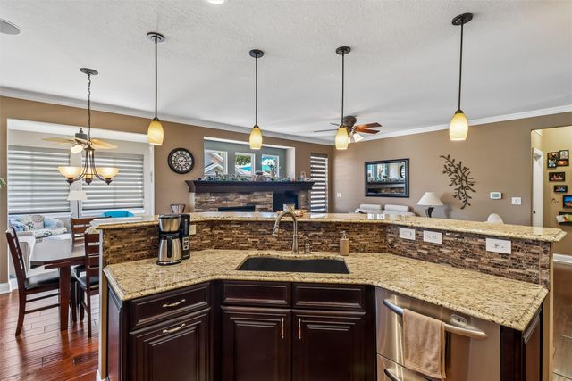 331 NE Aaron Lane, Ankeny, IA 50021