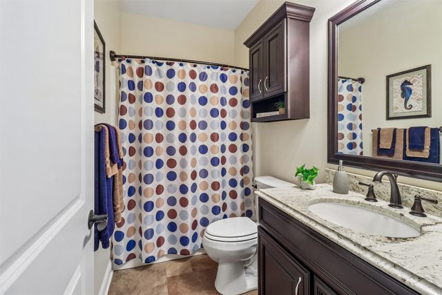 331 NE Aaron Lane, Ankeny, IA 50021
