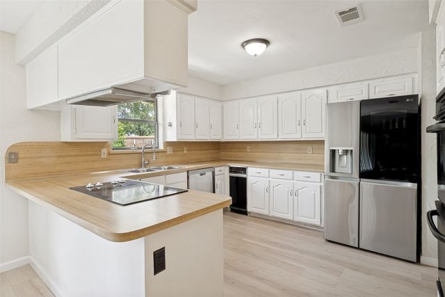 3317 Highland Meadow Drive, Farmers Branch, TX 75234