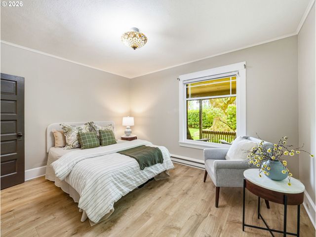 5755 CHILDS Rd, Lake Oswego, OR 97035