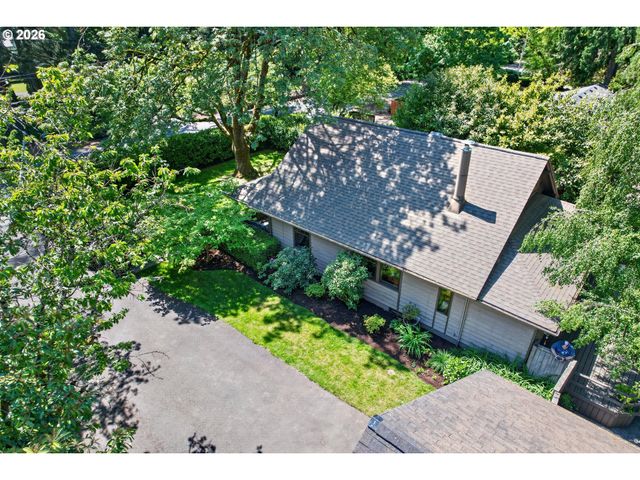 5755 CHILDS Rd, Lake Oswego, OR 97035