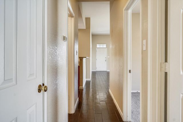 2858 Southampton WAY B, Round Rock, TX 78664