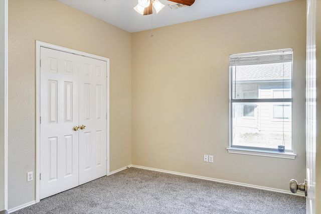 2858 Southampton WAY B, Round Rock, TX 78664