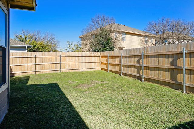 2858 Southampton WAY B, Round Rock, TX 78664