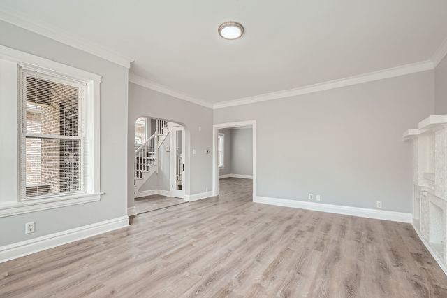 7449 S Vernon Avenue, Chicago, IL 60619