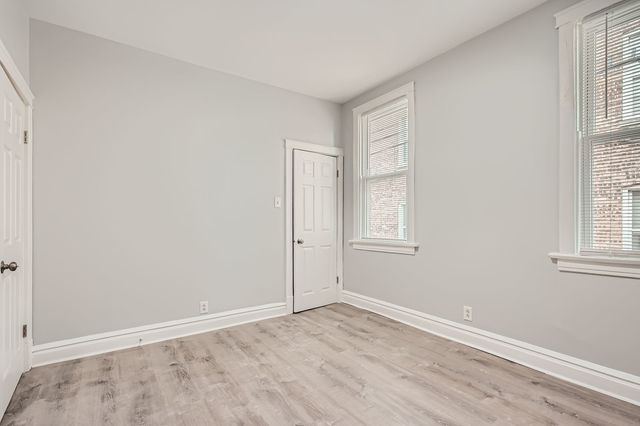 7449 S Vernon Avenue, Chicago, IL 60619