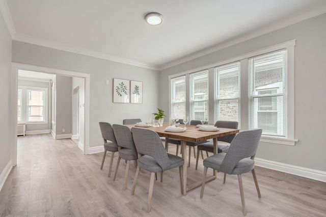 7449 S Vernon Avenue, Chicago, IL 60619