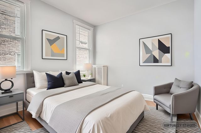 7449 S Vernon Avenue, Chicago, IL 60619