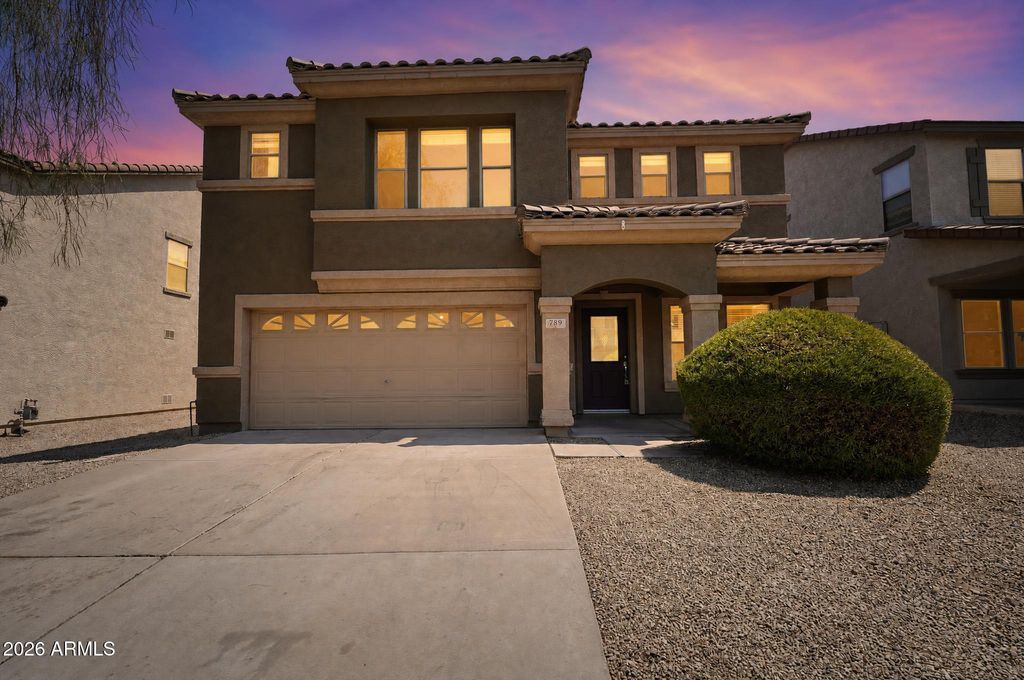 789 E COWBOY COVE Trail, San Tan Valley, AZ 85143 — photo 2