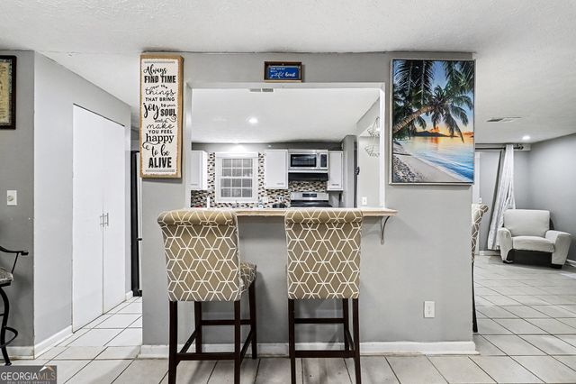 4734 White Oak Trail, Stone Mountain, GA 30088