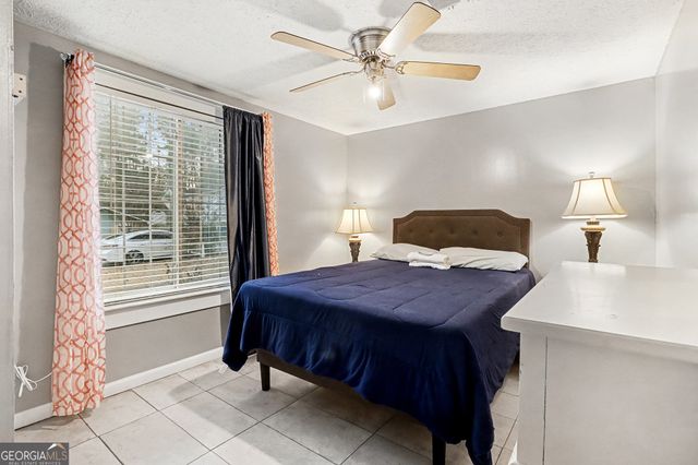 4734 White Oak Trail, Stone Mountain, GA 30088