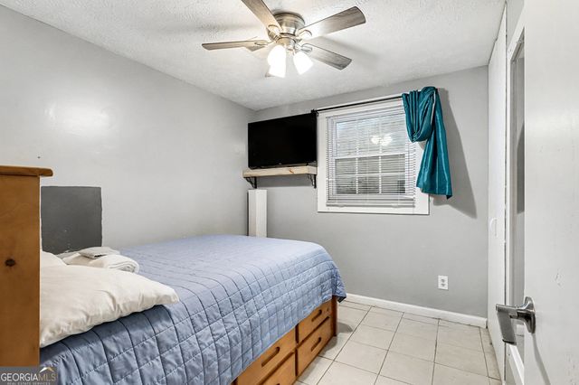 4734 White Oak Trail, Stone Mountain, GA 30088