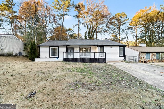 4734 White Oak Trail, Stone Mountain, GA 30088