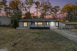 4734 White Oak Trail, Stone Mountain, GA 30088