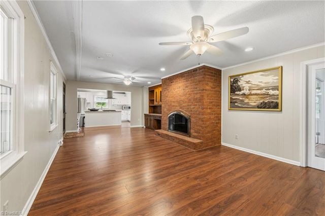 707 Impala Avenue, High Point, NC 27265