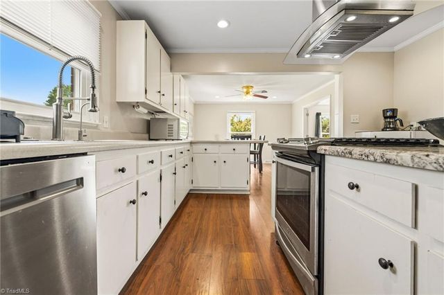 707 Impala Avenue, High Point, NC 27265