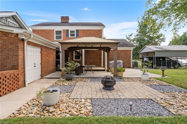 707 Impala Avenue, High Point, NC 27265