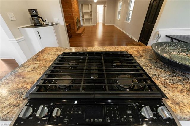707 Impala Avenue, High Point, NC 27265
