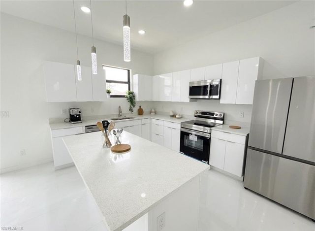2325 NW 37th PL, Cape Coral, FL 33993