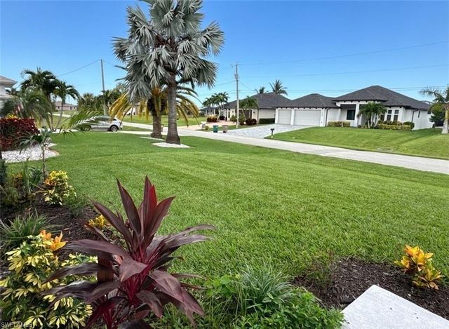 2325 NW 37th PL, Cape Coral, FL 33993