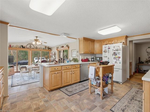 2620 Reeves Island Road, Richfield, NC 28137