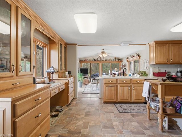 2620 Reeves Island Road, Richfield, NC 28137