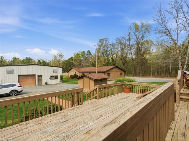 2620 Reeves Island Road, Richfield, NC 28137