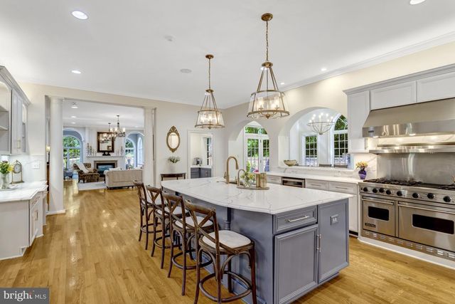 841 LEIGH MILL ROAD, Great Falls, VA 22066