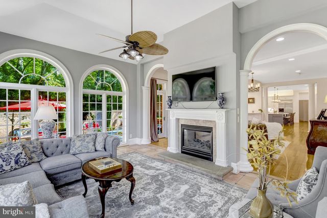 841 LEIGH MILL ROAD, Great Falls, VA 22066