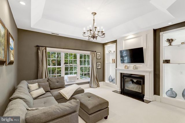 841 LEIGH MILL ROAD, Great Falls, VA 22066