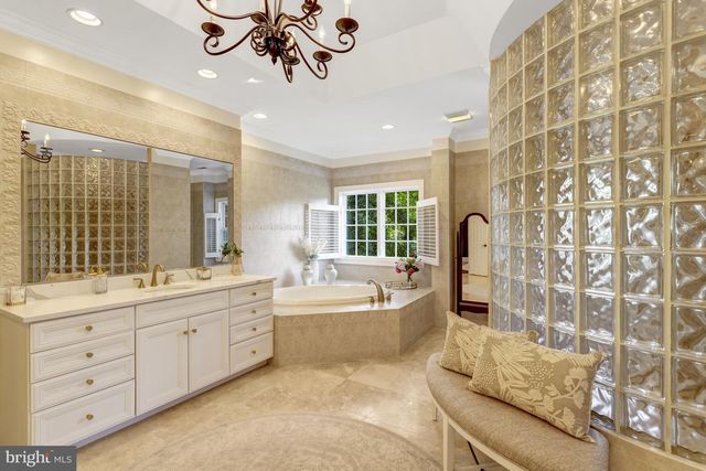 841 LEIGH MILL ROAD, Great Falls, VA 22066